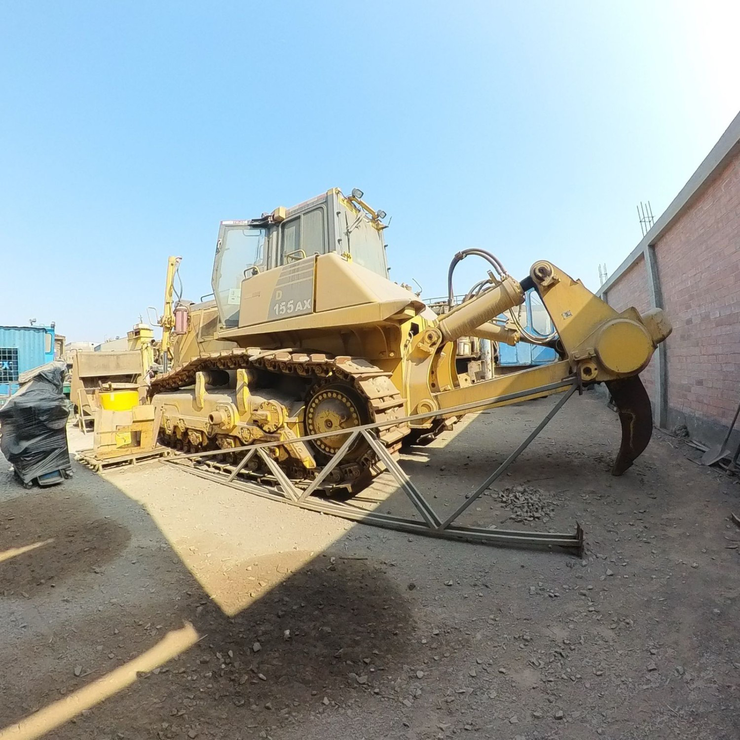 Tractor sobre orugas KOMATSU D155AX-6 (2013)