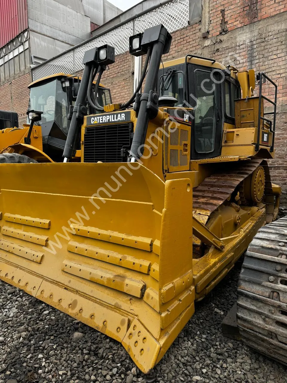 Tractor de oruga CATERPILLAR D6T (2008) - Foto # 6