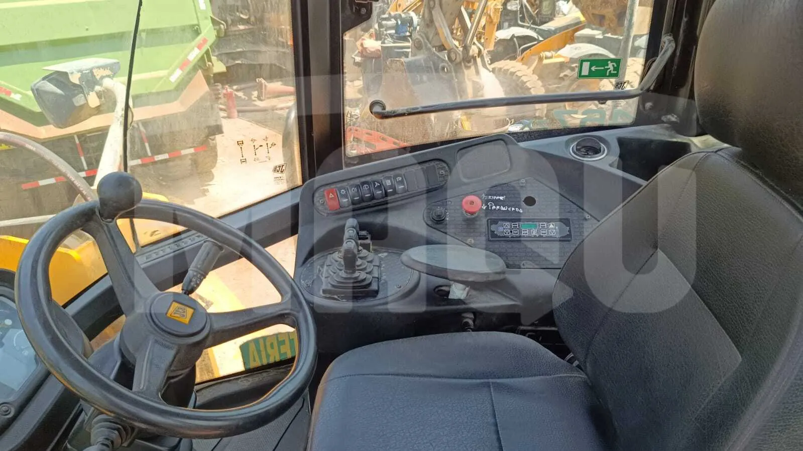 Cargador frontal JCB 467ZX (2014) - Foto # 4