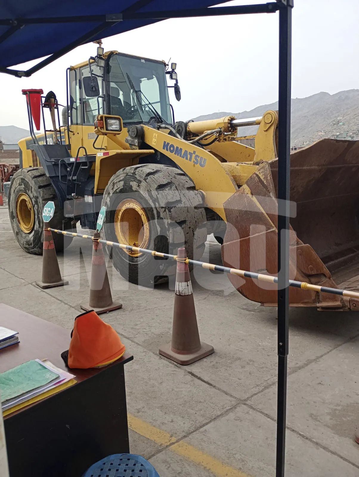 Cargador frontal KOMATSU WA470-6 (2012) - Foto # 3