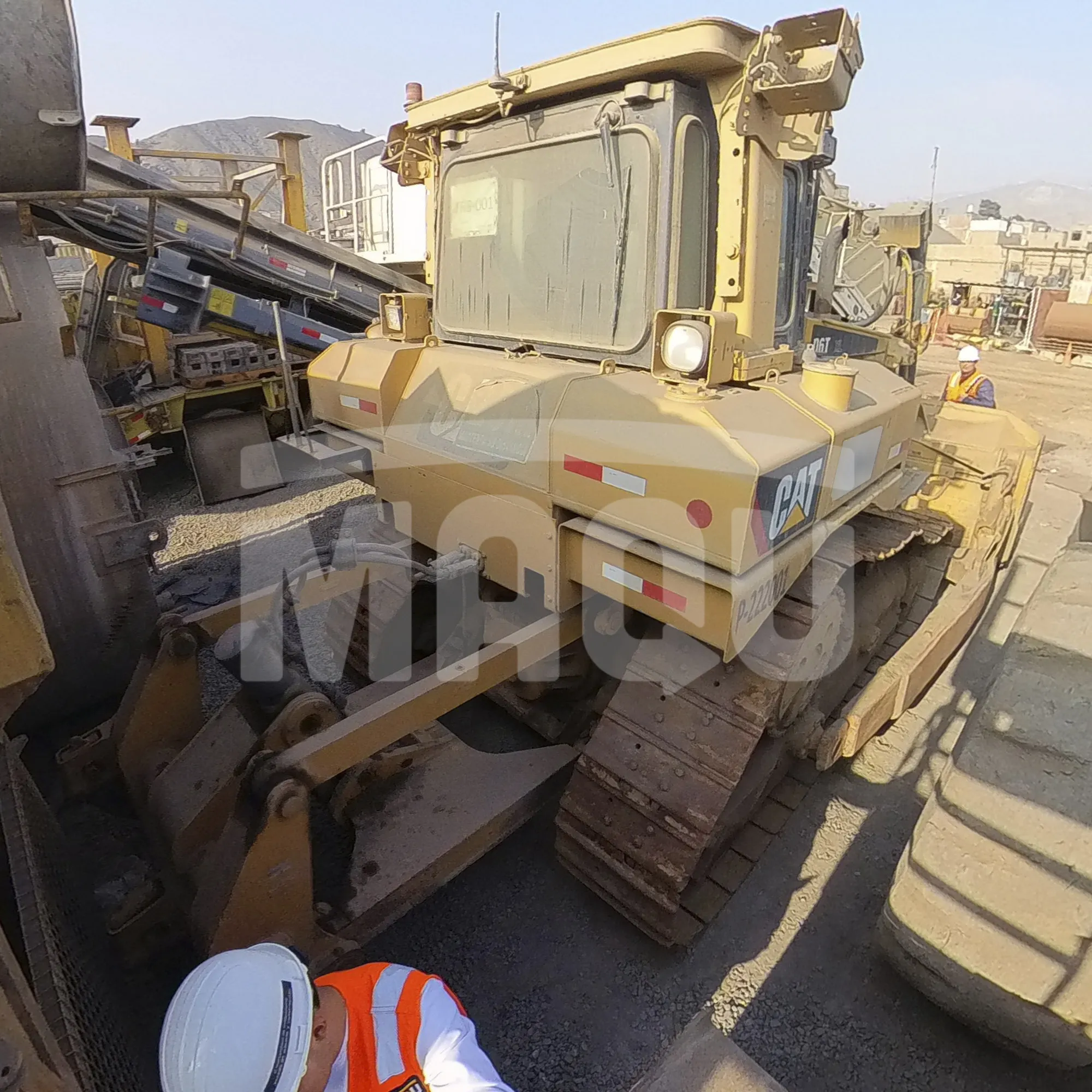 Tractor de oruga CATERPILLAR D6TXL (2012) - Foto # 3