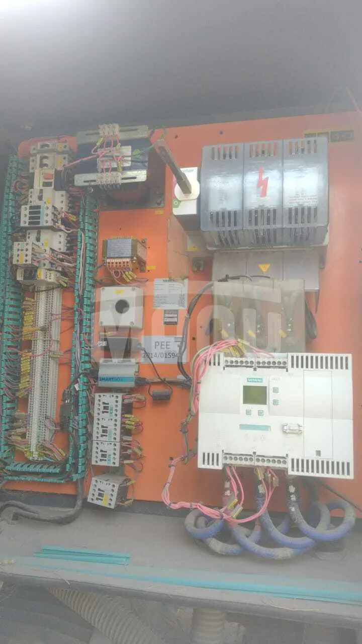 Compresora de aire ATLAS COPCO GA160 (2014) - Foto # 3