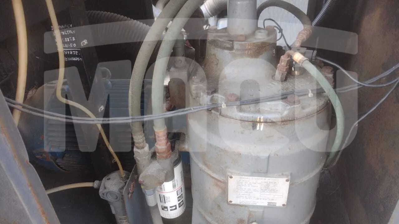 Compresora de aire ATLAS COPCO GA45 (2014) - Foto # 2