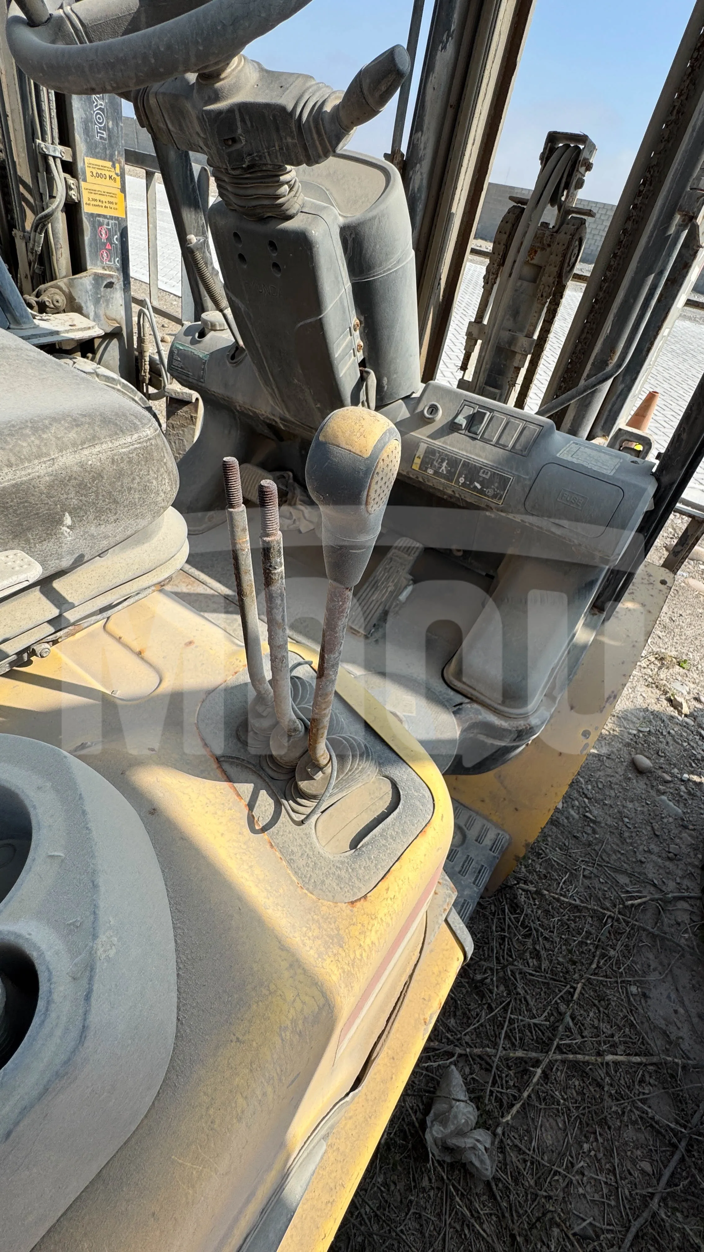 Montacargas HYUNDAI 30G-7M (2013) - Foto # 6