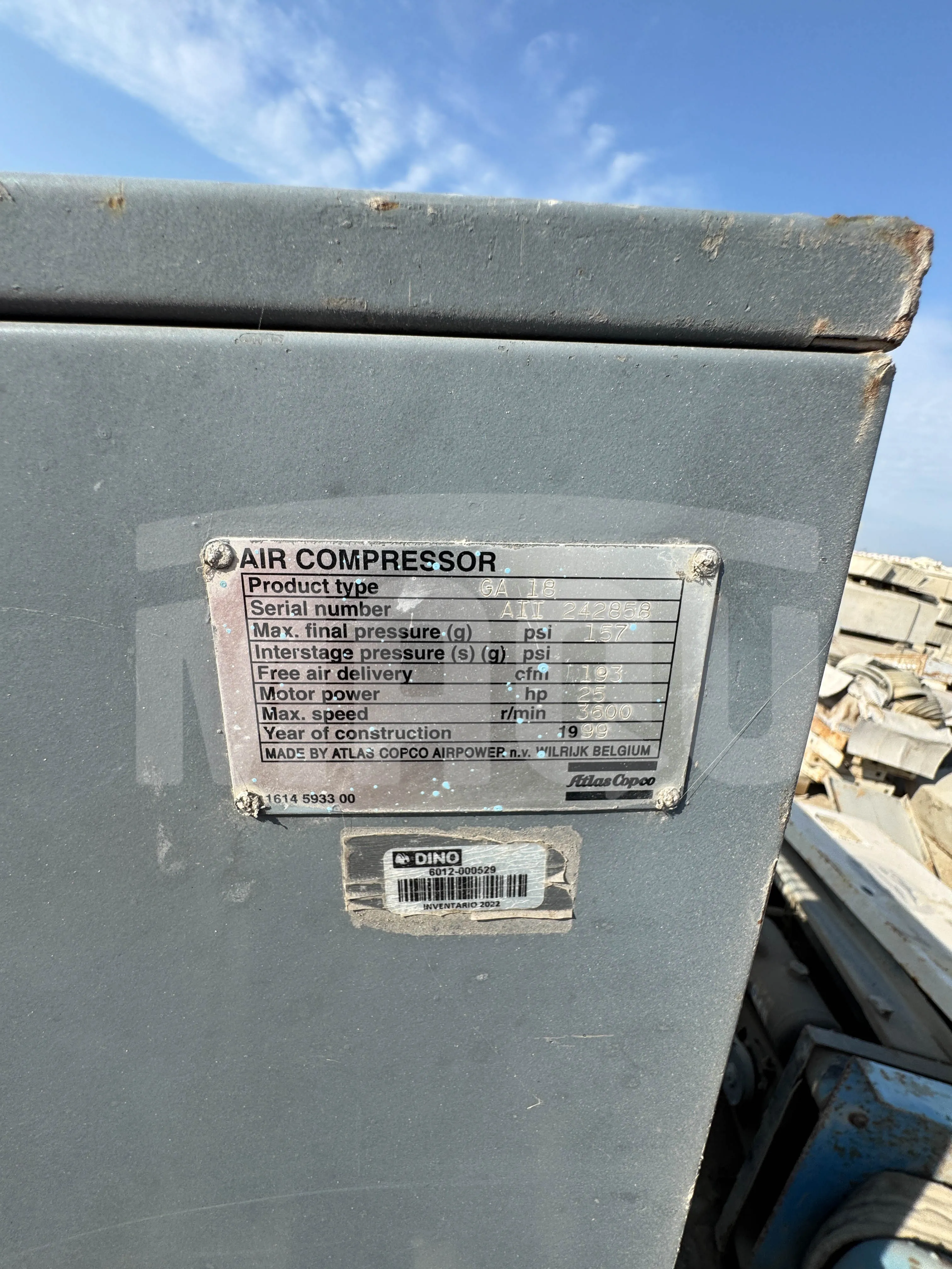 Compresora de aire ATLAS COPCO GA18P (2009) - Foto # 3