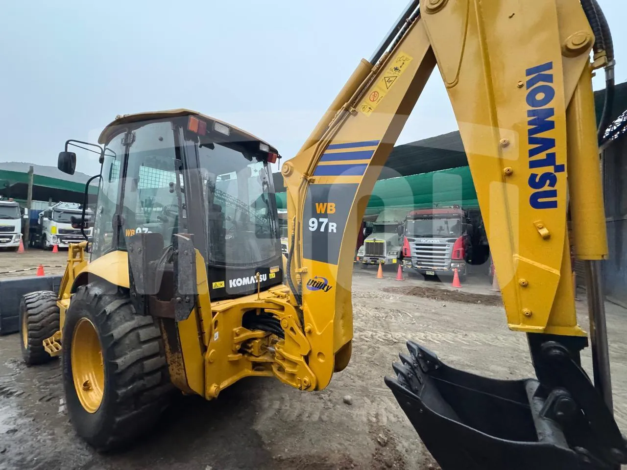 Retroexcavadora KOMATSU WB97R (2019) - Foto # 8
