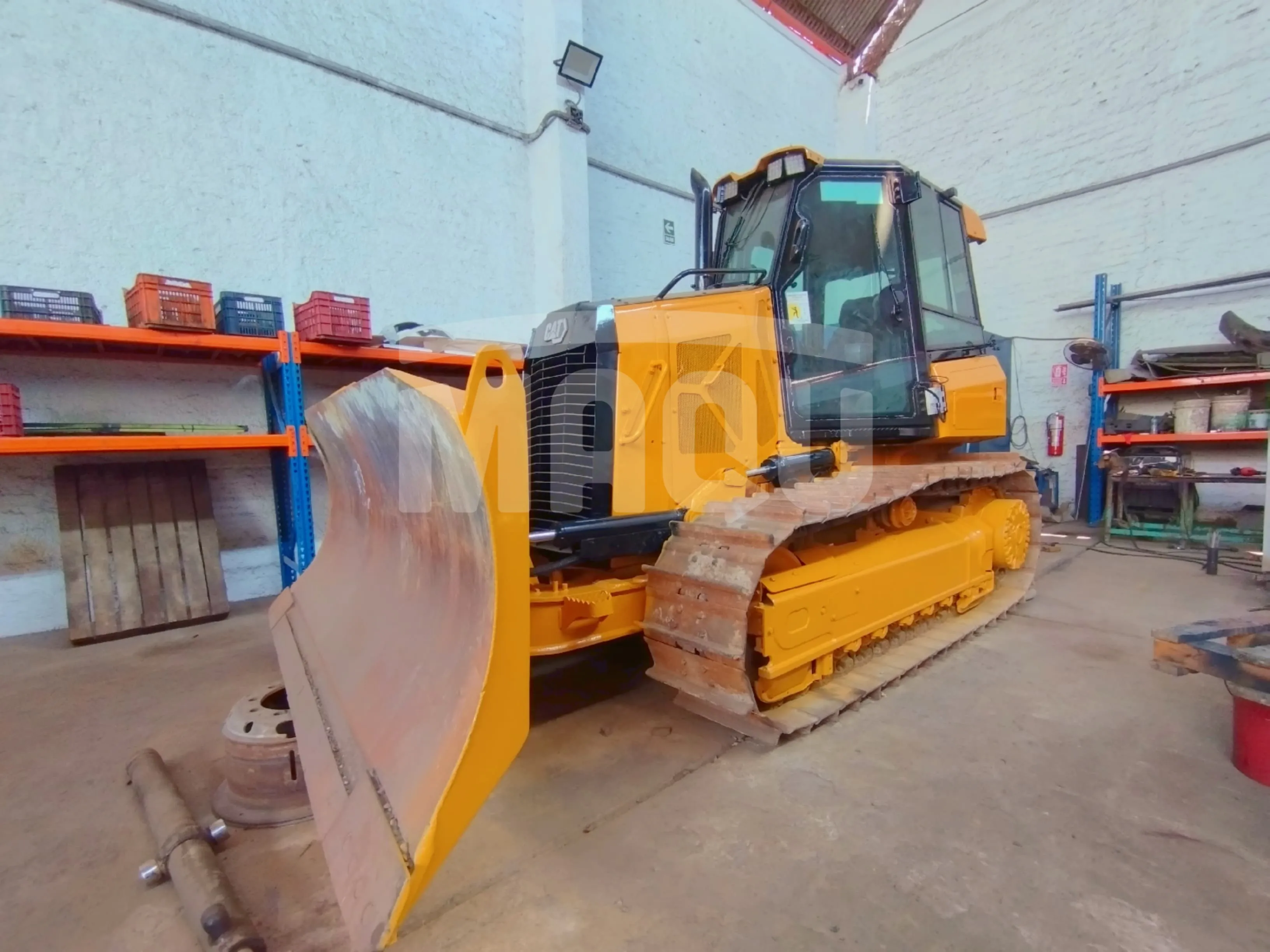 Tractor de oruga CATERPILLAR D3 (2021) - Foto # 4