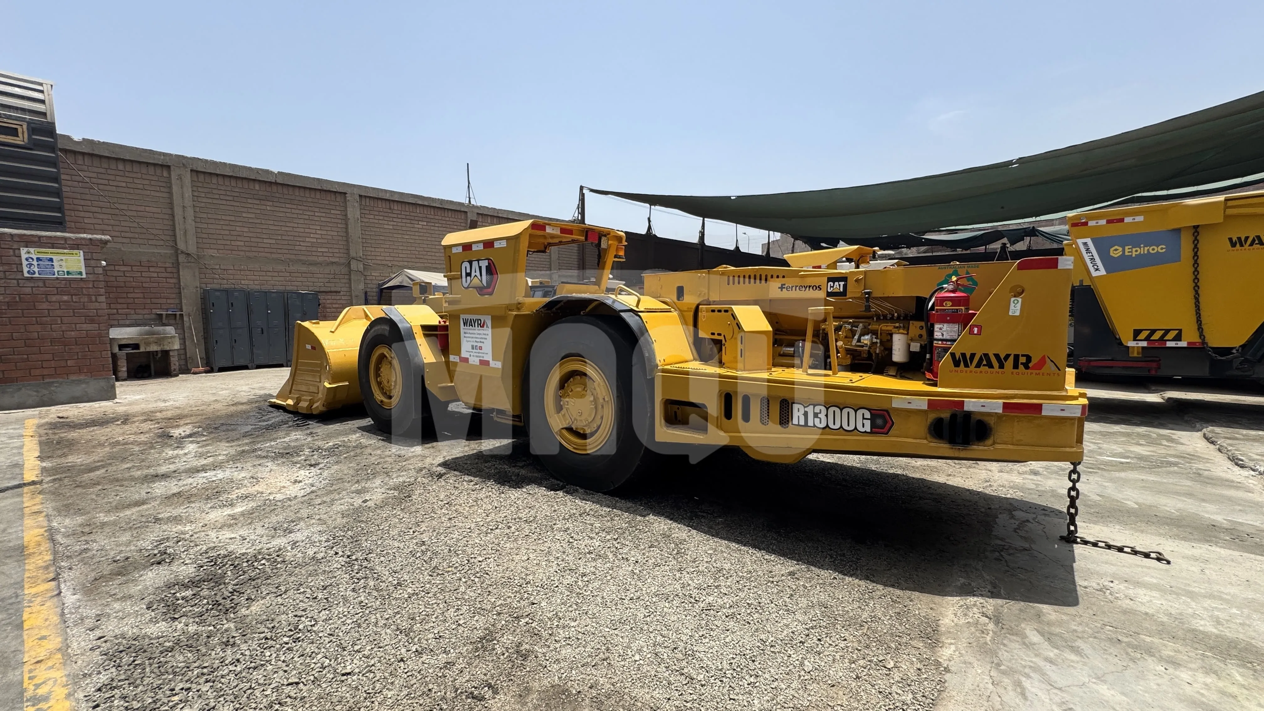 Cargador de bajo perfil CATERPILLAR R1300G (2013) - Foto # 6