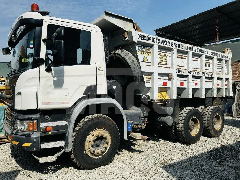 Volquete SCANIA P460 B6X4 (2013) - Foto # 3