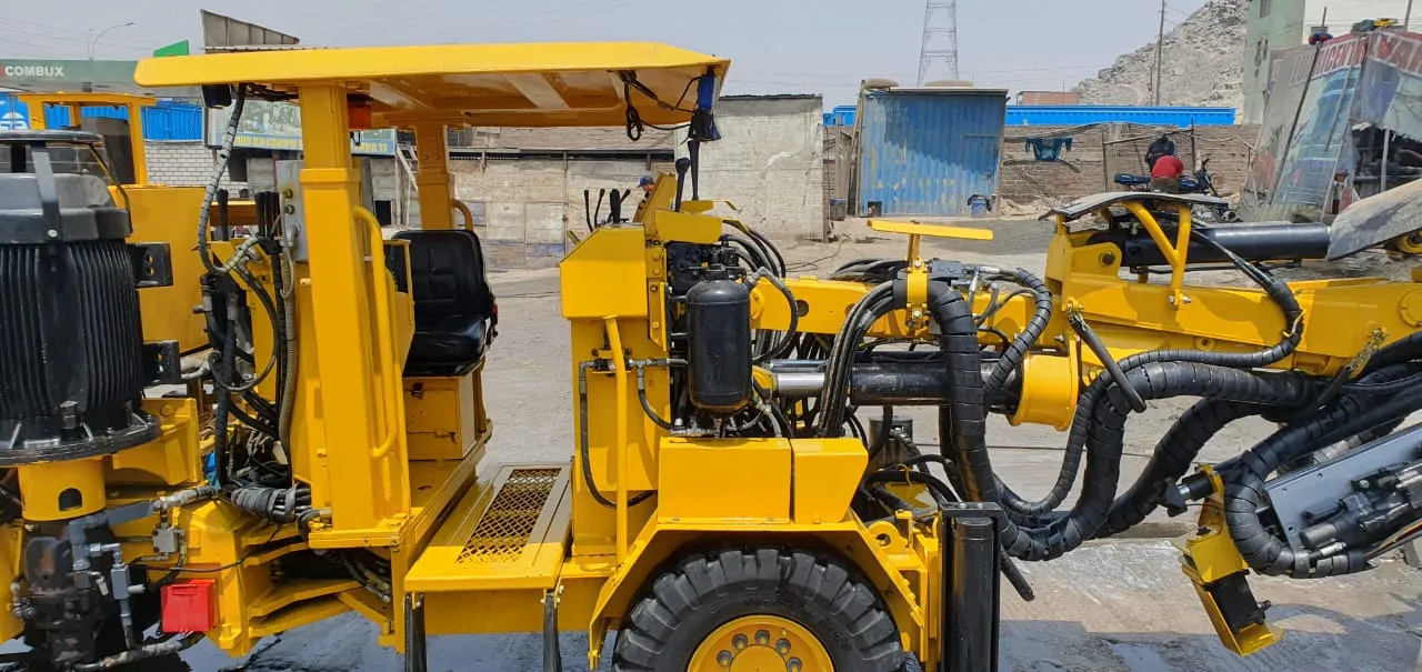 Jumbo RESEMIN RAPTOR 55 (2015) - Foto # 2