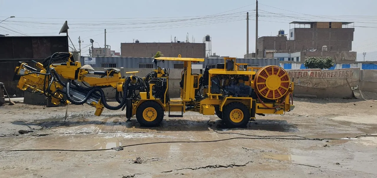 Jumbo RESEMIN RAPTOR 55 (2015) - Foto # 3