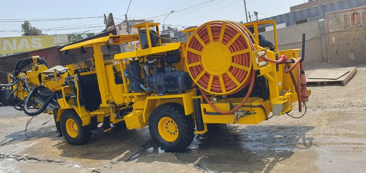 Jumbo RESEMIN RAPTOR 55 (2015) - Foto # 4