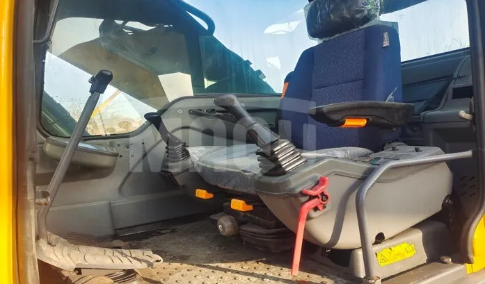 Excavadora sobre orugas VOLVO EC360BLC (2023) - Foto # 5