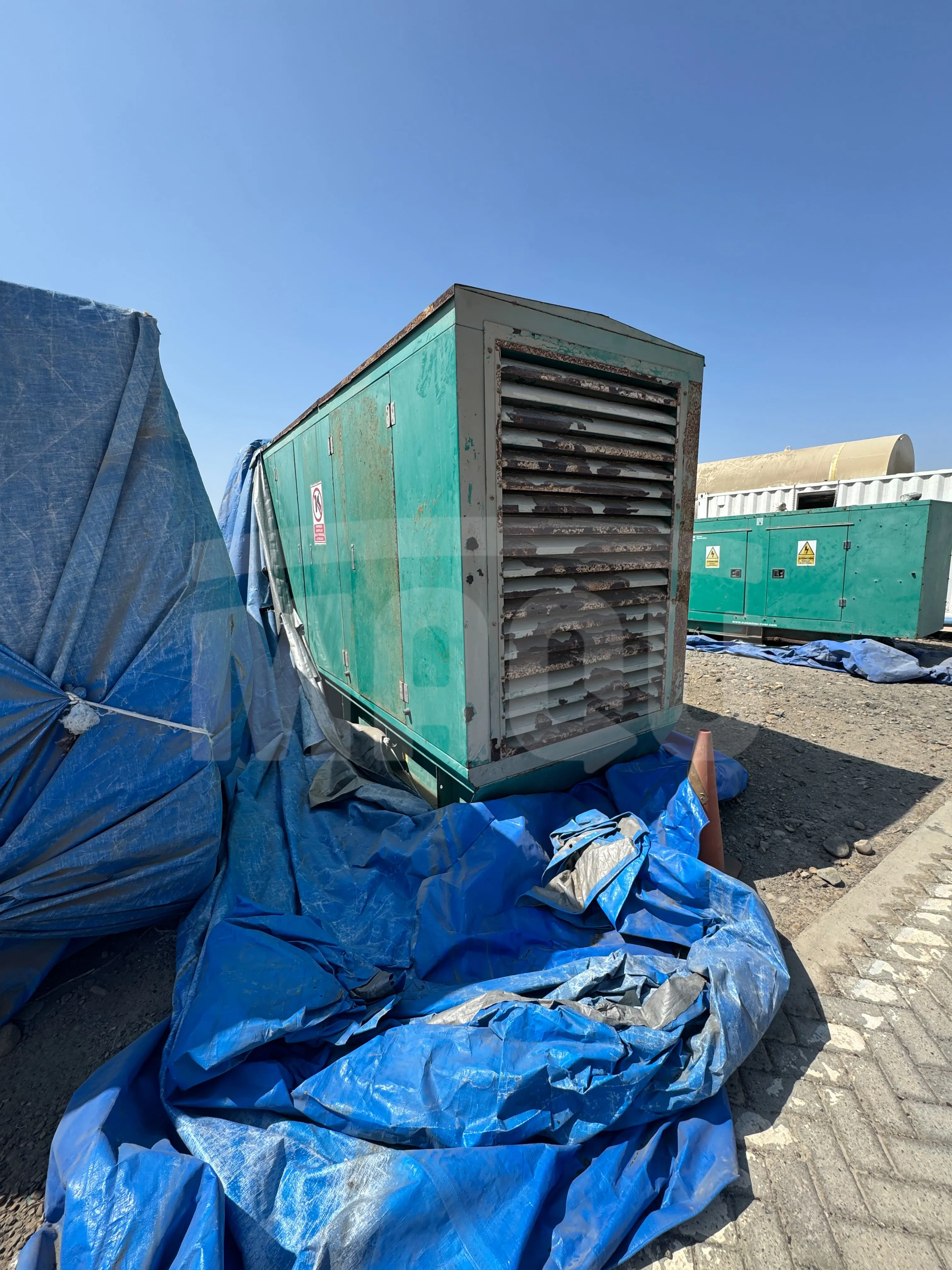 Grupo electrógeno CUMMINS C135D6 (2011) - Foto # 4