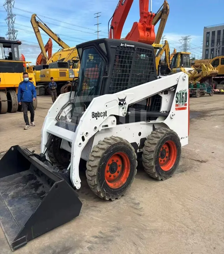 Minicargador BOBCAT S160 (2024) - Foto # 5