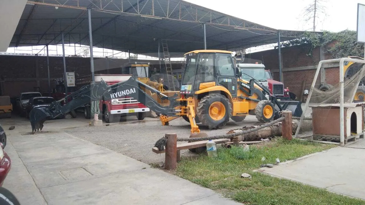 Retroexcavadora HYUNDAI H940C (2017) - Foto # 5