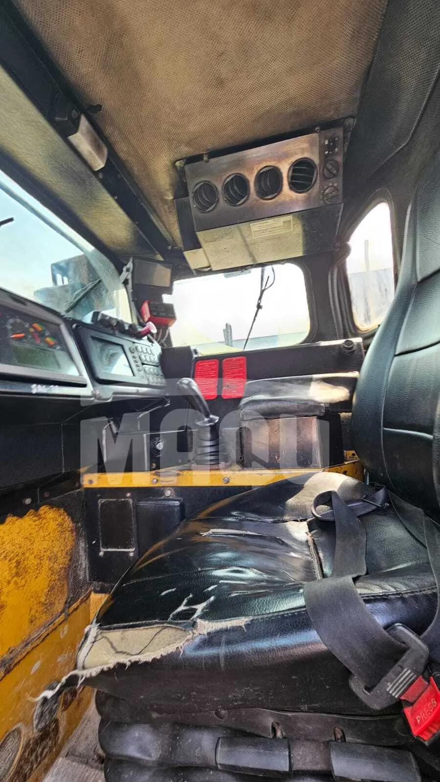 Cargador de bajo perfil CATERPILLAR R1600H (2021) - Foto # 4