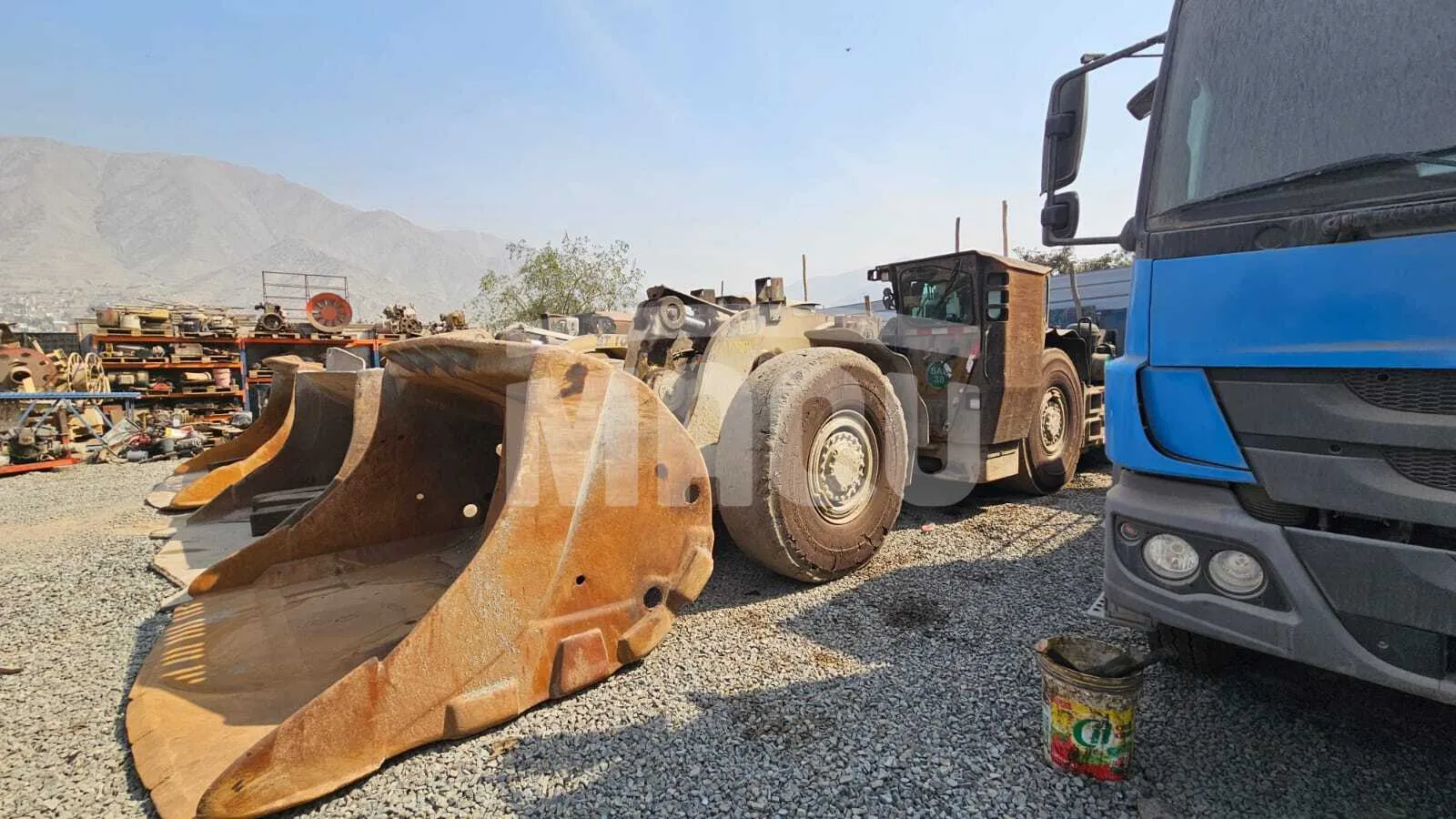 Cargador de bajo perfil CATERPILLAR R1600H (2021) - Foto # 2