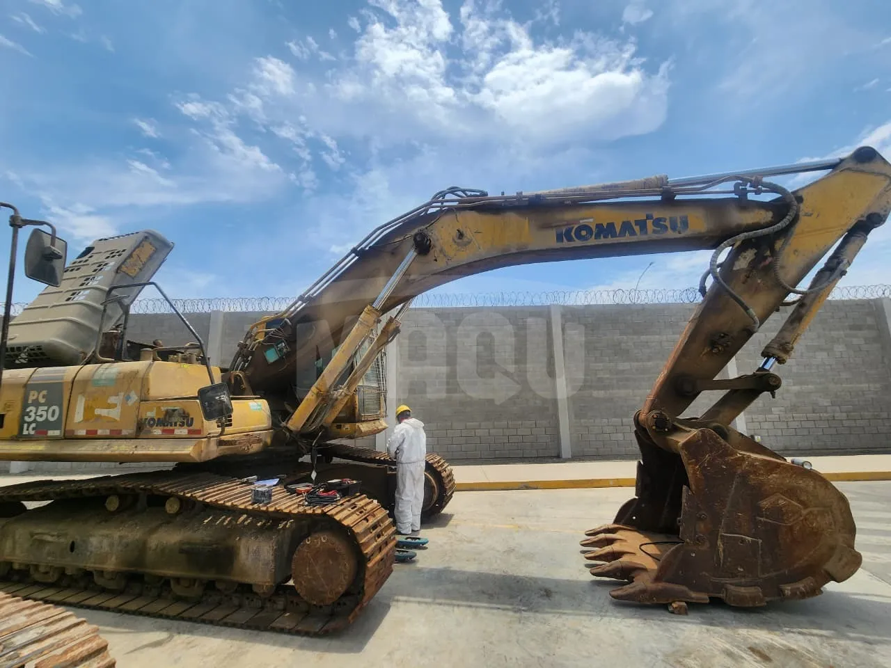 Excavadora sobre orugas KOMATSU PC350LC-8 (2013) - Foto # 4