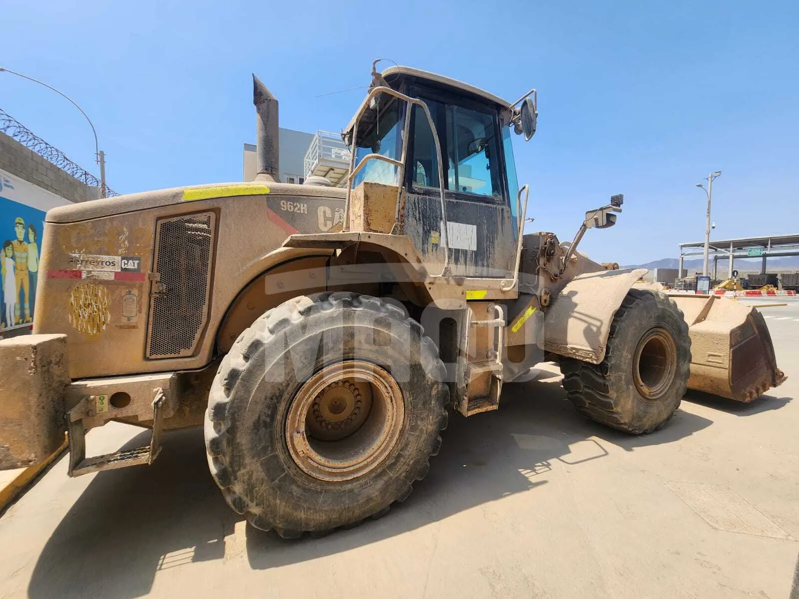 Cargador frontal CATERPILLAR 962H (2015) - Foto # 4