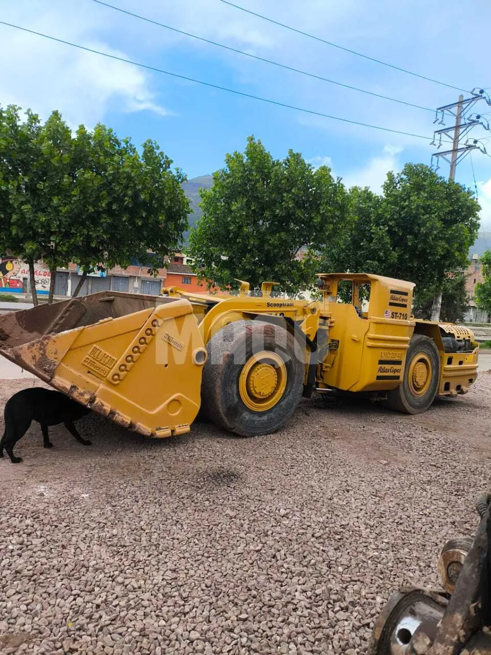 Cargador de bajo perfil ATLAS COPCO ST-710 (2012) - Foto # 2