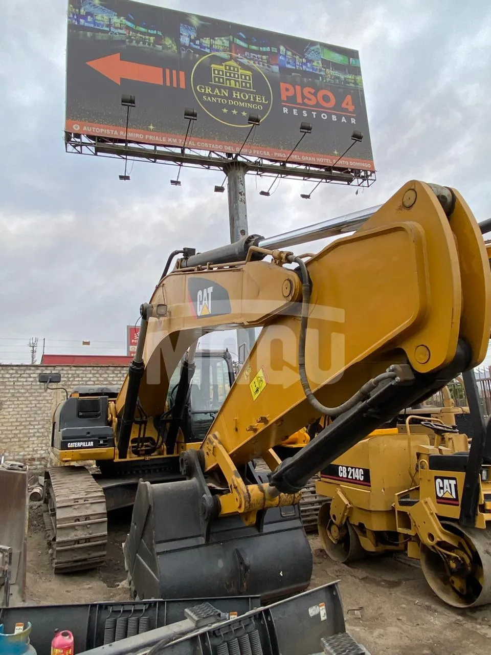 Excavadora sobre orugas CATERPILLAR 336D (2010) - Foto # 2