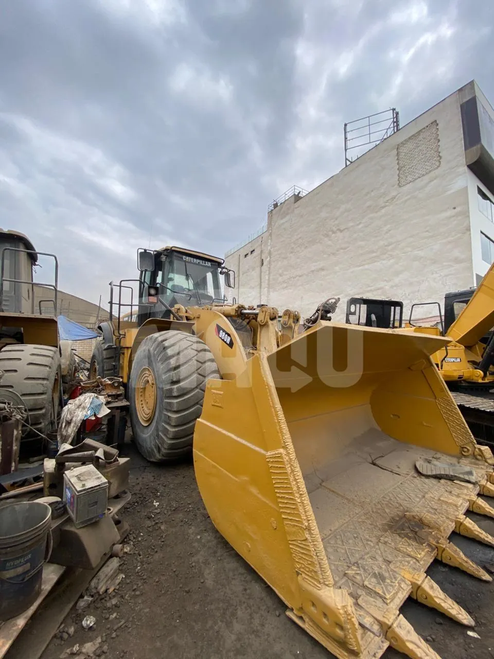 Cargador frontal CATERPILLAR 980H (2011) - Foto # 2