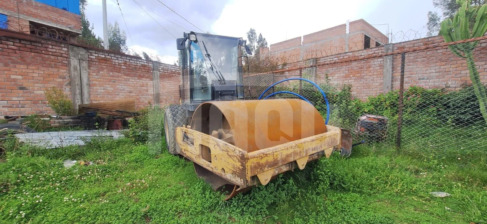 Rodillo CATERPILLAR CS533E (2012) - Foto # 4