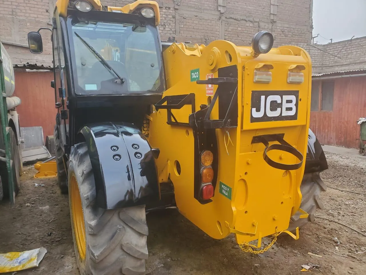 Telehandler JCB 533 -105 (2017) - Foto # 3