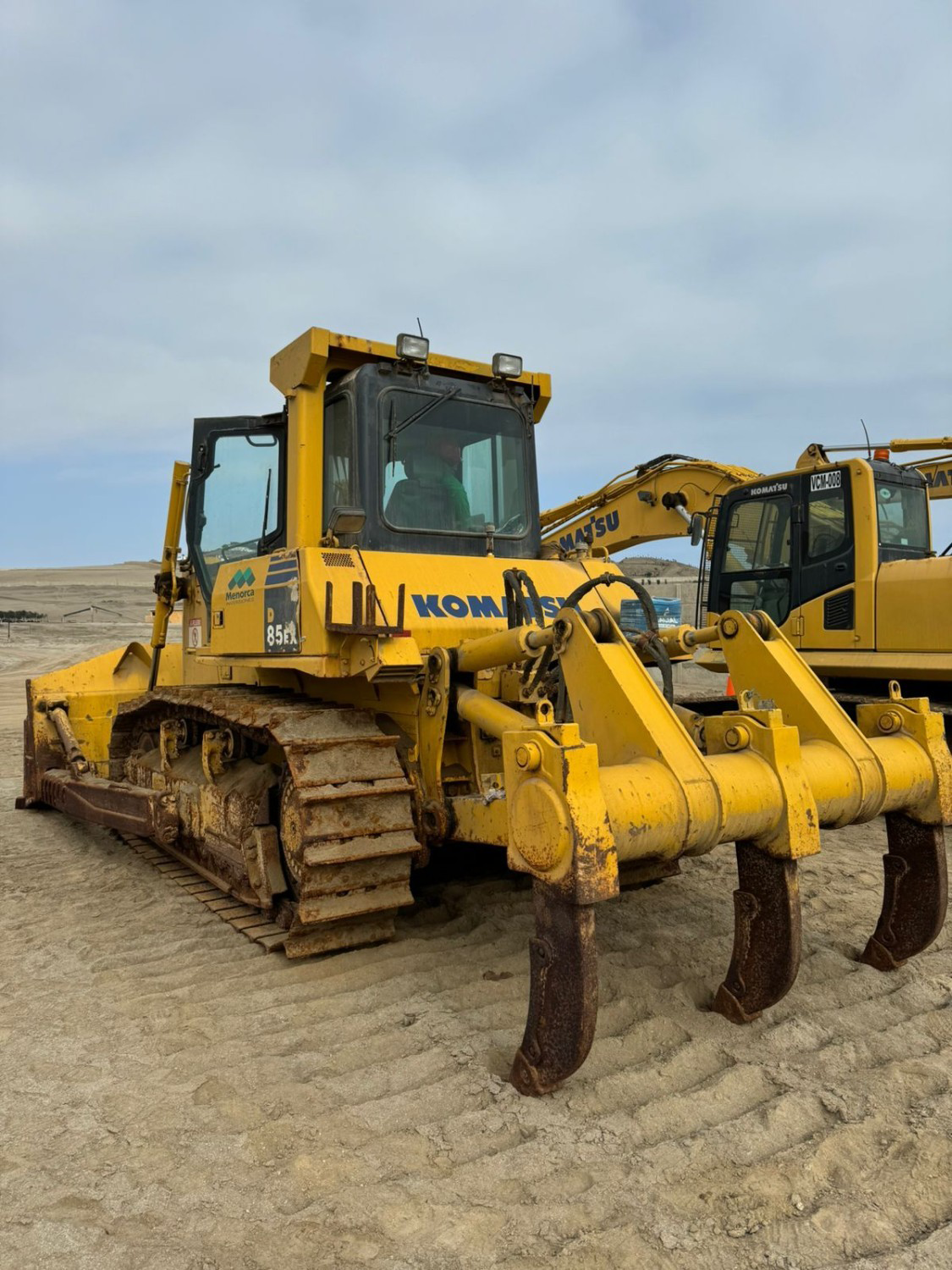 Tractor sobre orugas KOMATSU D85EX-15E0 (2017) - Foto # 3